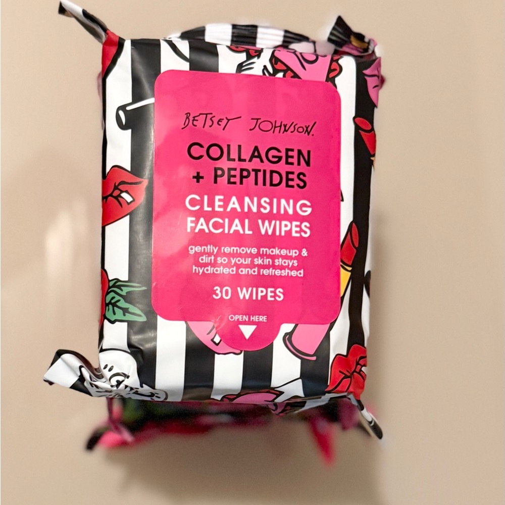 Betsey Johnson Pink & Black Striped Collagen + Peptides Facial Wipes - Picture 2 of 3